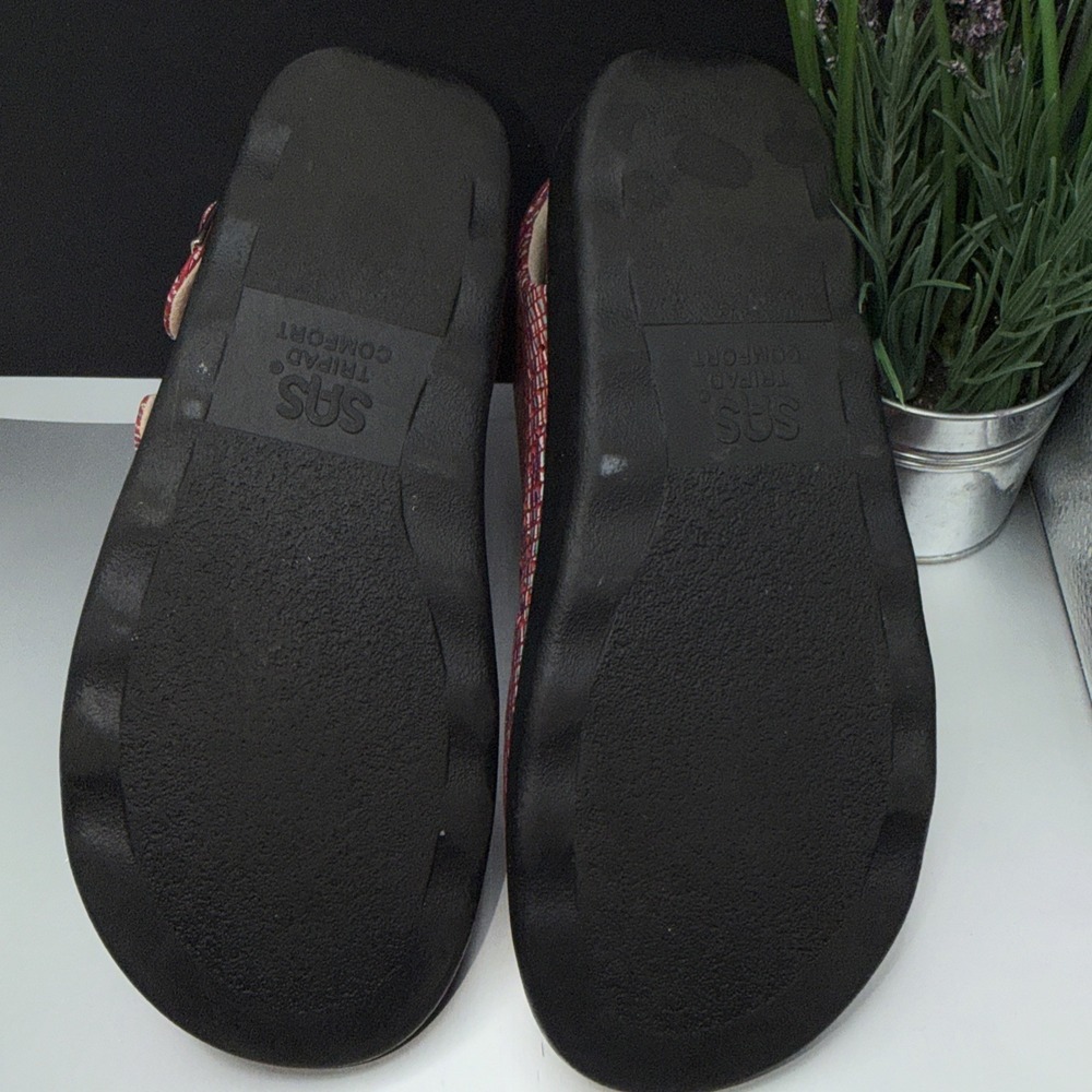 SAS Relaxed Rainbow Sandals Womens 7 Red Leather Open Toe Casual Slingback Strap - Picture 14 of 16